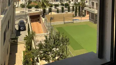 شقة - عمان - البحاث - الطبقة - 155000 دأ